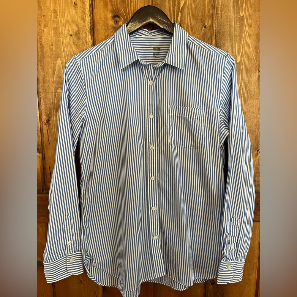 Womens blue and white striped top
